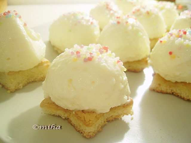 Prajitura cu mousse de portocale